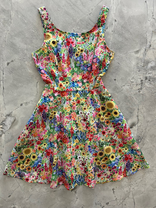 4874 Elizabeth Dress in Gingham  50s Fashion & Retro Clothing –  Retrolicious