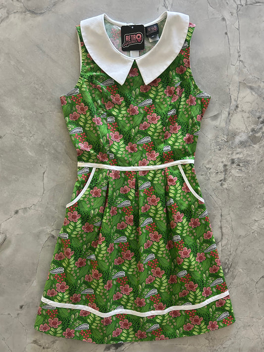 flatlay of the flowers collared dress